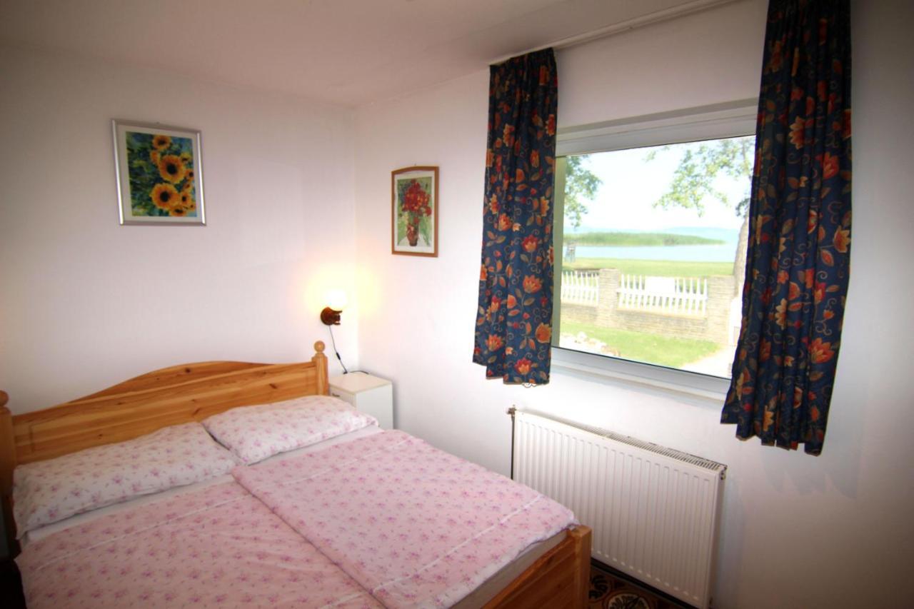 Margareta Apartmanhaz Apartment Balatonboglar Luaran gambar